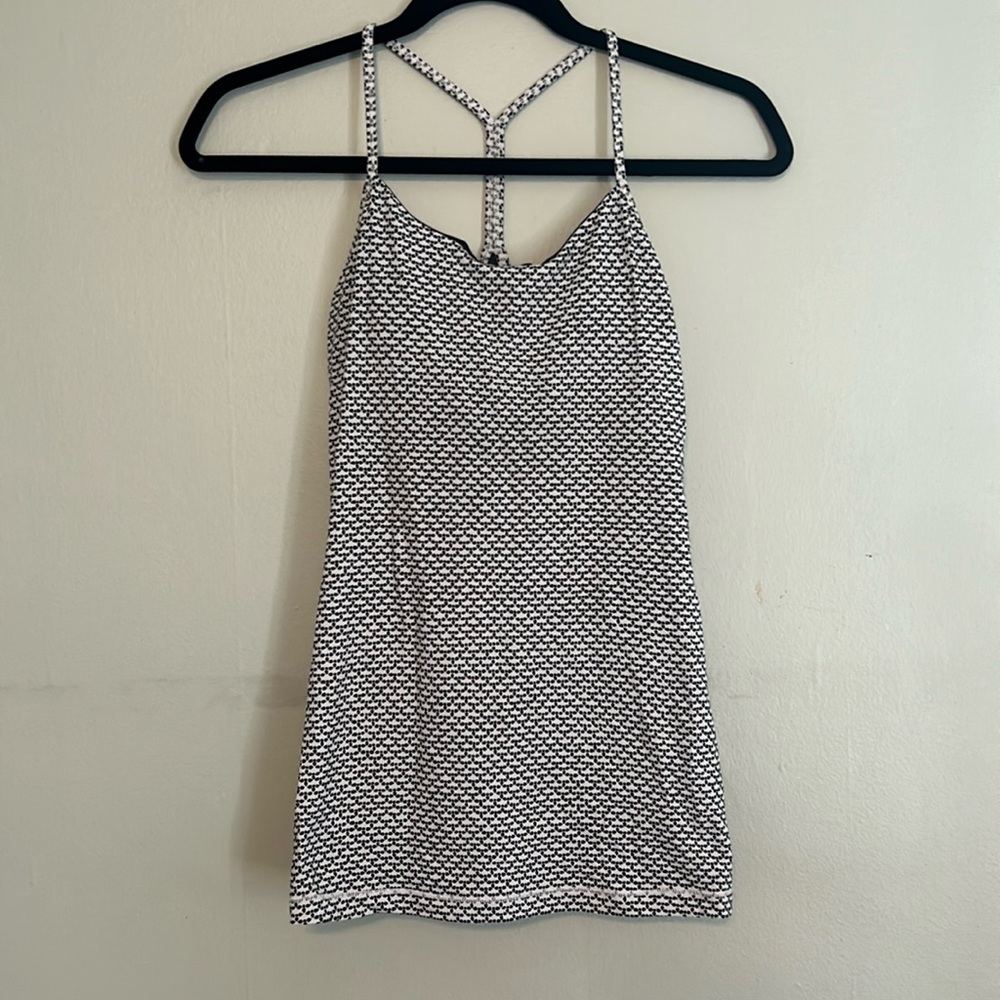 Lululemon tank top